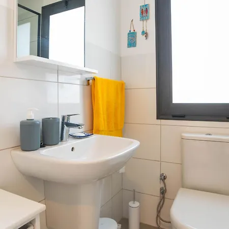 Welcoming In Luxurious Surroundings *