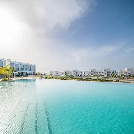 Welcoming In Luxurious Surroundings Kyrenia (Northern Cyprus)